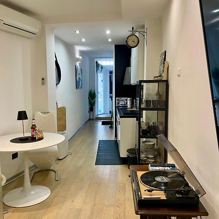 Edo'S House Apartment กาญารี ภายนอก รูปภาพ